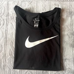 Nike athletic womens tee